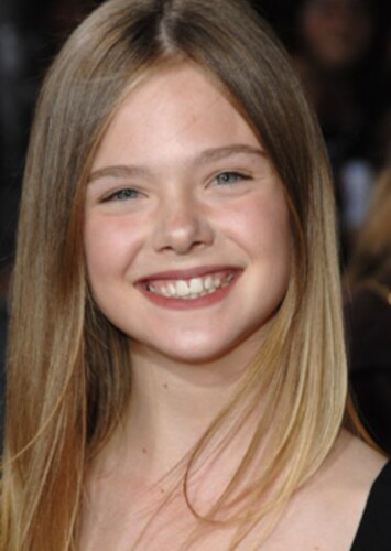 Young Elle Fanning