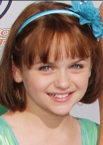 Young Joey King