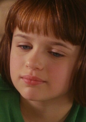 Young Joey King