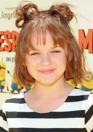 Young Joey King