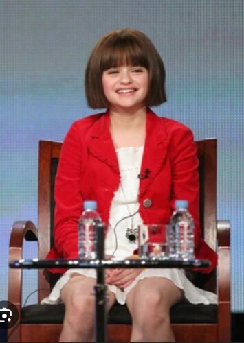 Young Joey King