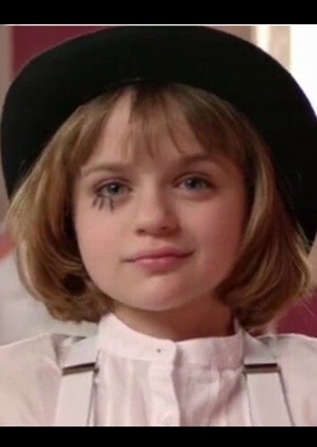 Young Joey King