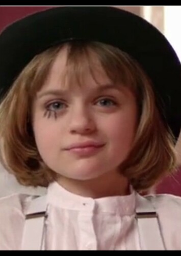 Young Joey King