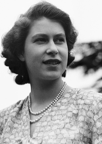 Young Princess Elizabeth (Cameo)