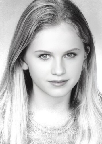 Young Taylor Swift