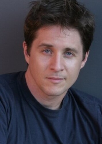 Yuri Lowenthal