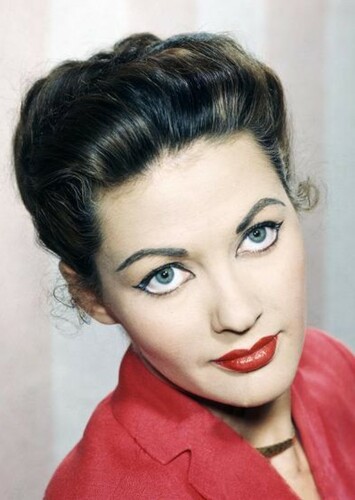 Yvonne De Carlo