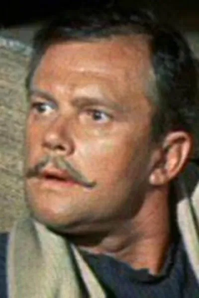 Lt. Dennis Cavendish