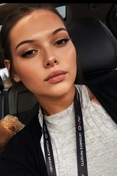 Mikayla Watson photo 1