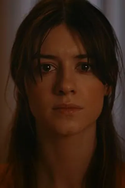 Daisy Edgar-Jones