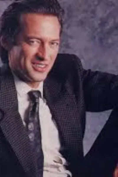Robert Barr/Quinn Armitage