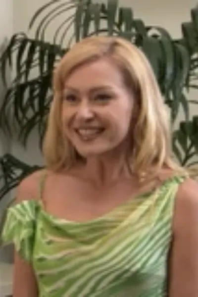 Lindsey Bluth Funke