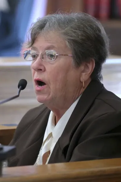 Dr. Marie Russell
