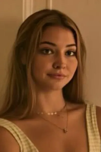 Annabelle Lynxley