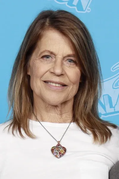 Linda Hamilton