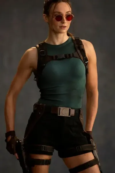 LARA CROFT