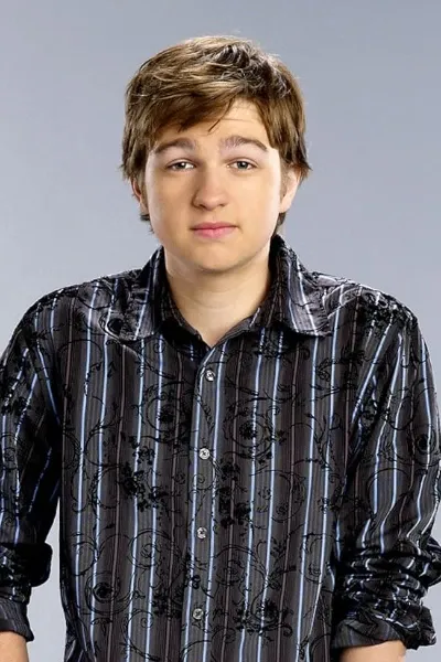 Angus Jones