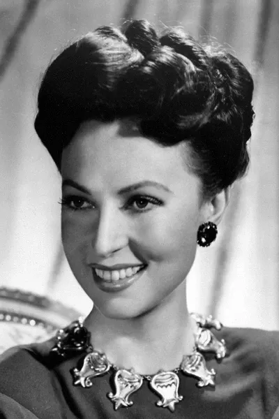 Agnes Moorehead