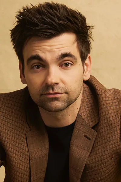 Drew Tarver