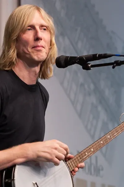 Eric Erlandson photo 1