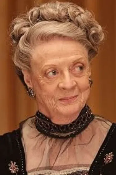 Maggie Smith 🏆