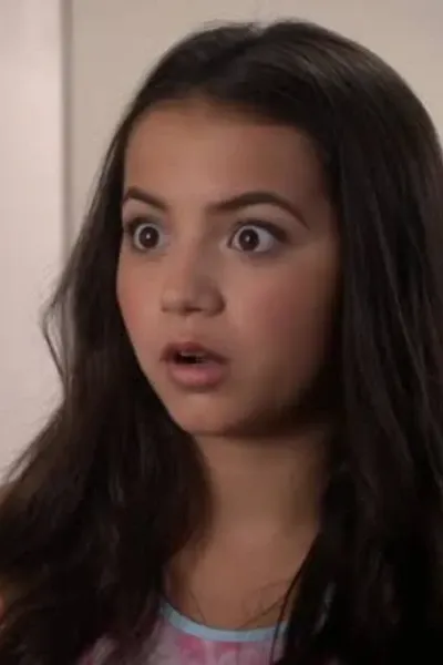 Isabela Merced photo