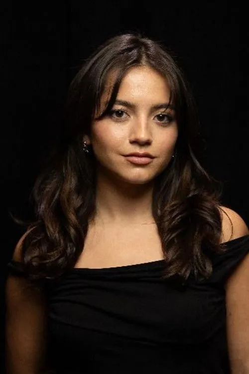 Isabela Merced photo