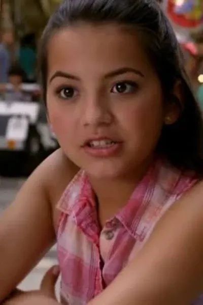 Isabela Merced photo