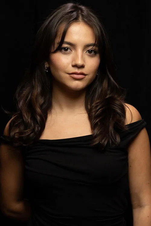 Isabela Merced photo