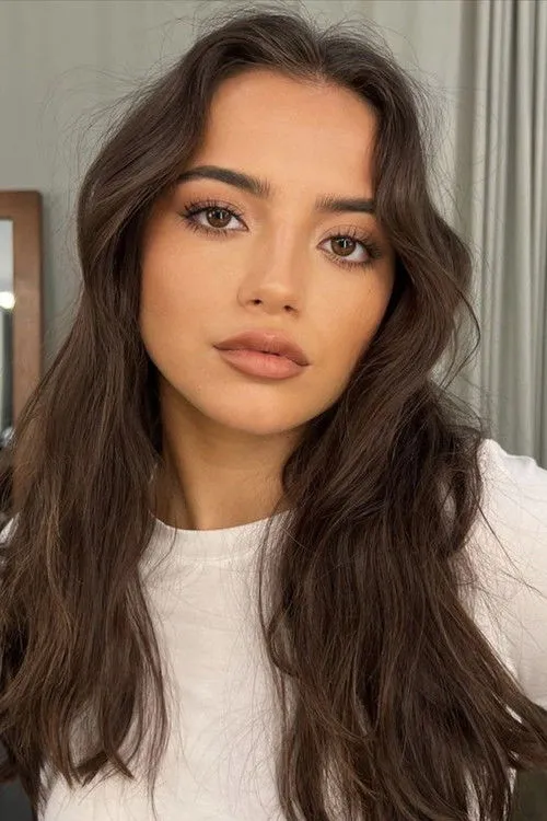 Isabela Merced photo