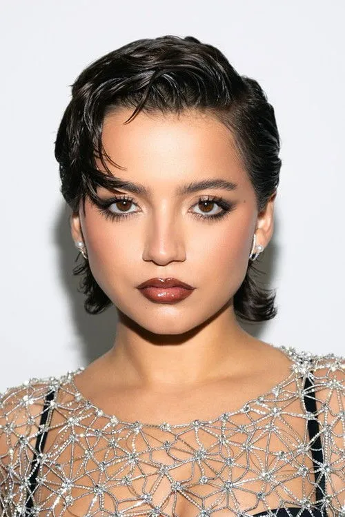 Isabela Merced photo