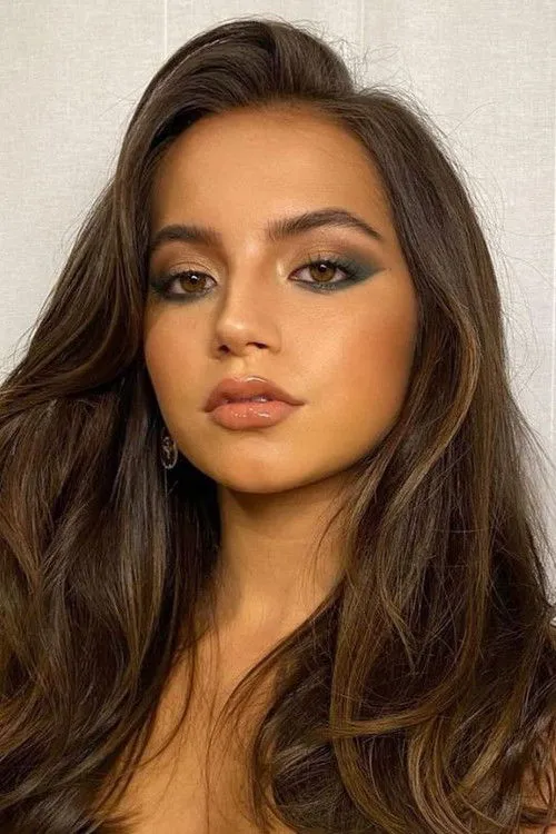 Isabela Merced photo