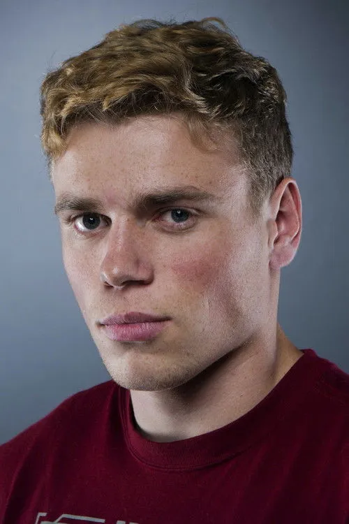 Gus Kenworthy photo