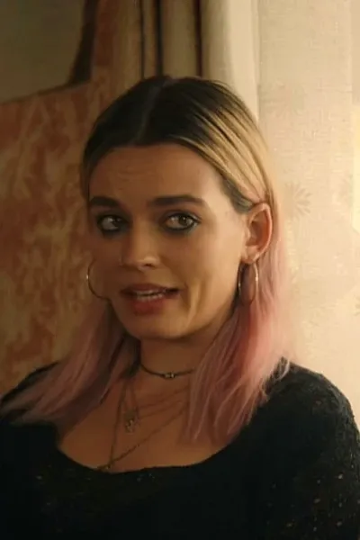Maeve Wiley photo