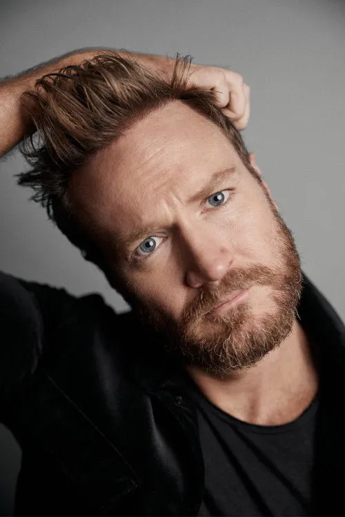 Josh Lawson photo