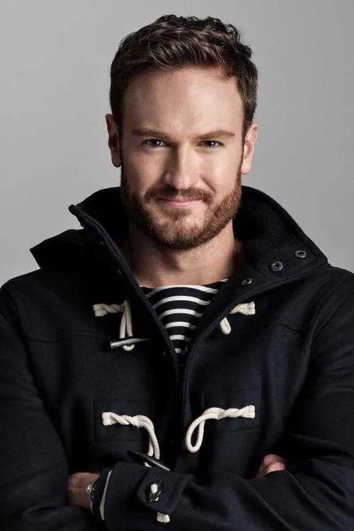 Josh Lawson photo