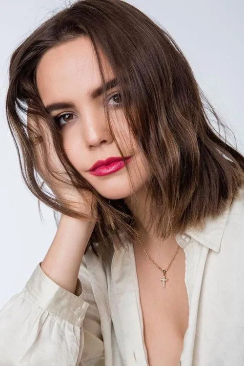 Bailee Madison photo