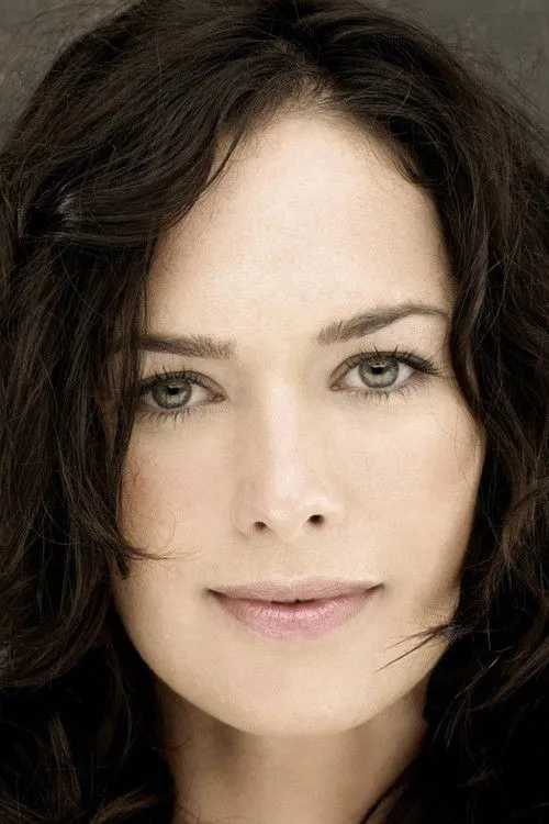 Lena Headey photo