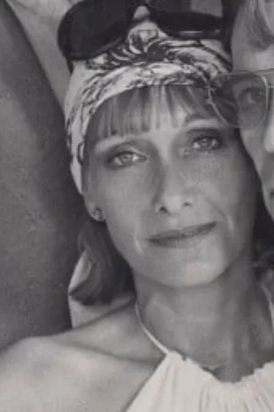 Siân Phillips photo
