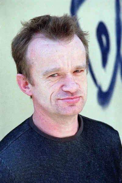Dominique Pinon photo