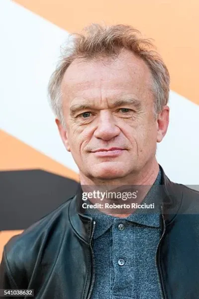 Dominique Pinon photo