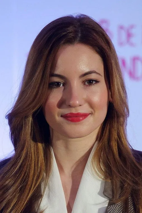 Ivana Baquero photo