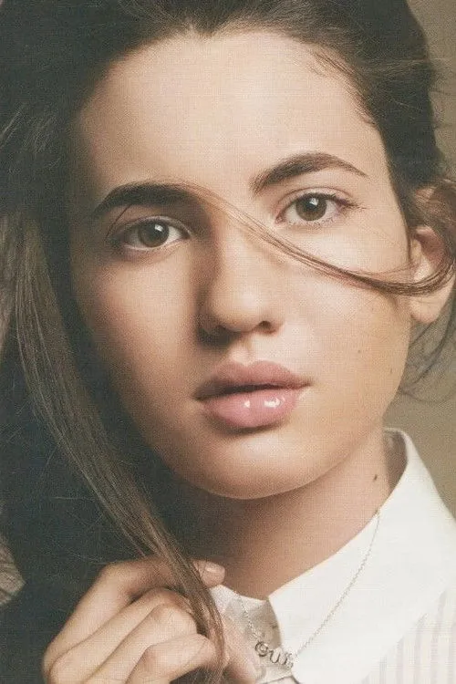 Ivana Baquero photo