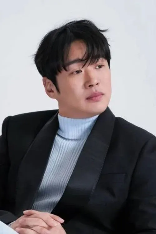 Ahn Jae-hong photo