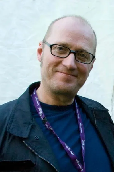 Adrian Edmondson photo