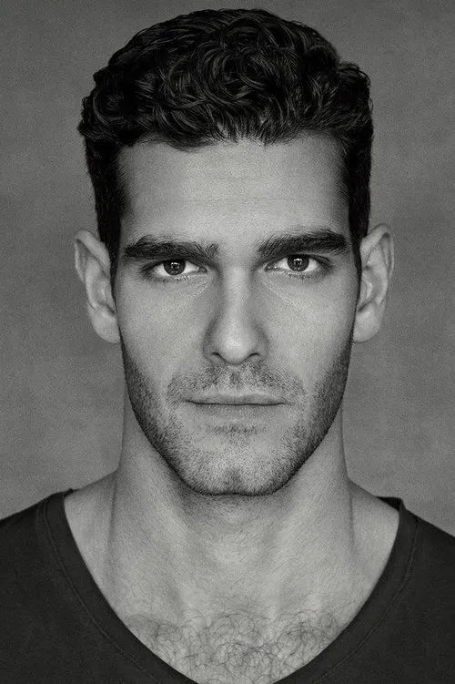 Dino Kelly photo