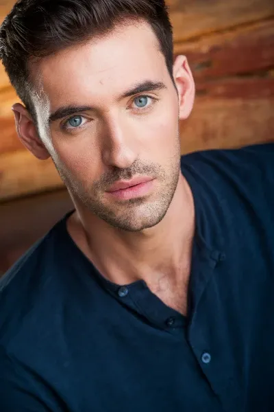 Armen Taylor photo