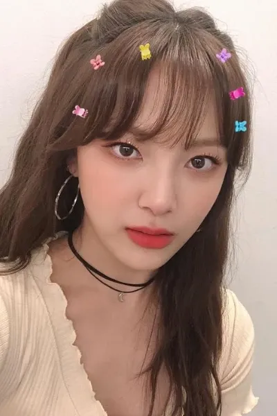 Moon Su-a photo