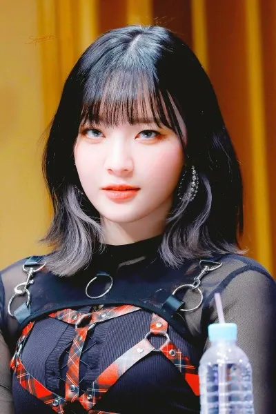 Moon Su-a photo