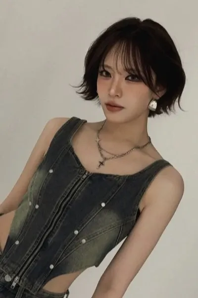 Moon Su-a photo